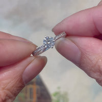 18 karaat witgouden ring met diamant