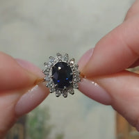 Vintage saffieren en diamanten cluster ring
