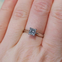 Princess geslepen diamanten ring van witgoud