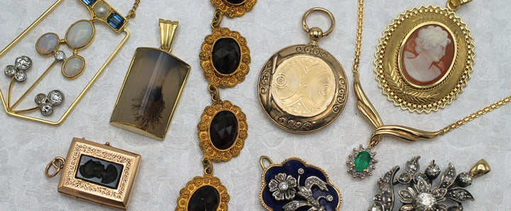 Pendants & Necklaces