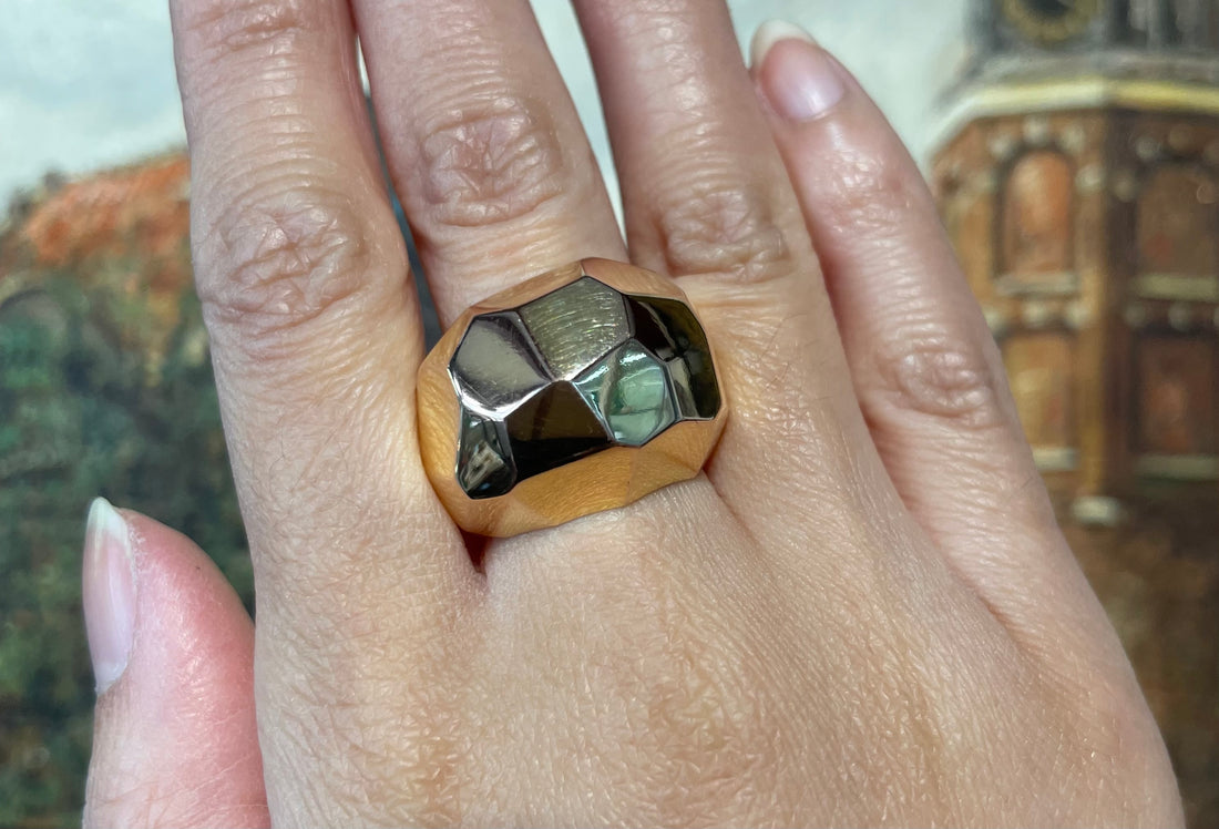 18 carat gold faceted dome ring-Vintage Rings-The Antique Ring Shop