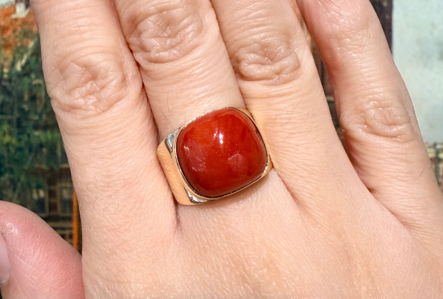 Vintage 14 carat gold cabochon ring-Vintage Rings-The Antique Ring Shop