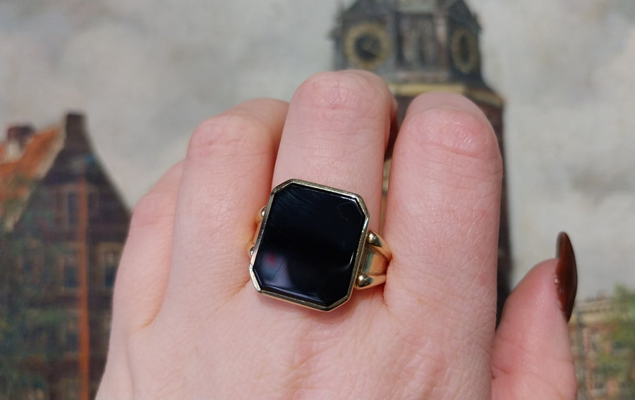 Vintage Dutch gold signet ring with onyx-The Antique Ring Shop