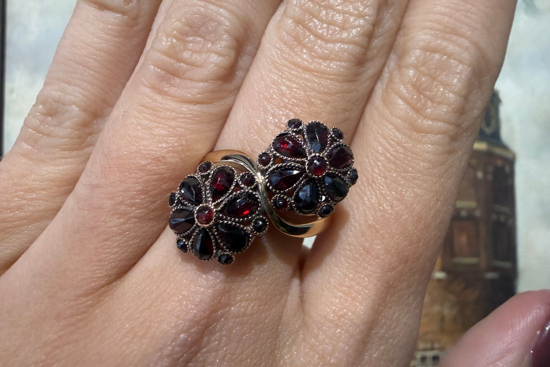 Vintage Toi et Moi garnet ring-Vintage Rings-The Antique Ring Shop