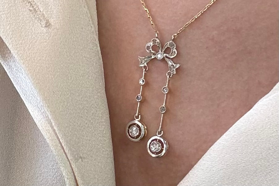 Edwardian diamond pendant in 18 carat gold