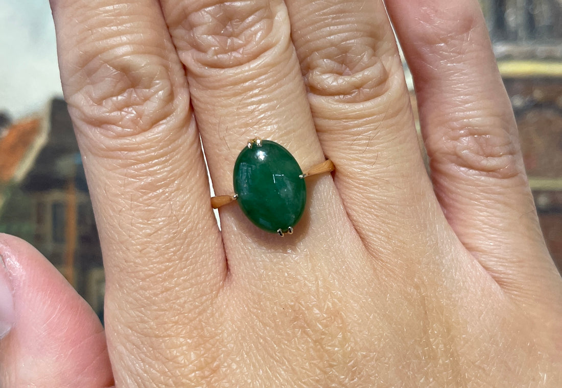 Cabochon jade ring in 14 carat gold-Vintage Rings-The Antique Ring Shop