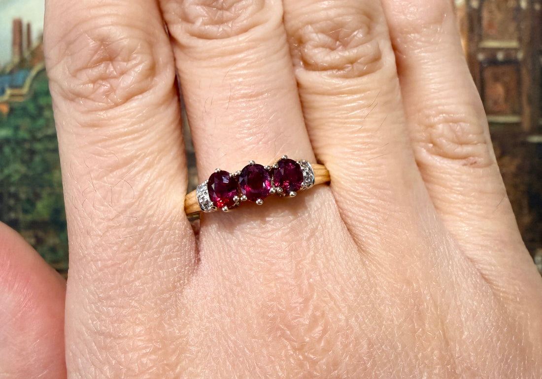 Ruby and diamond ring in 14 carat gold