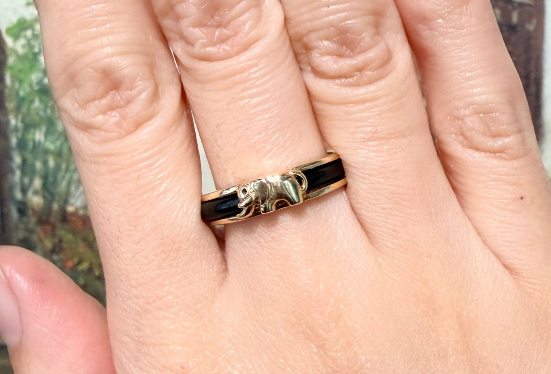 Onyx elephant ring in 14 carat gold-Rings-The Antique Ring Shop