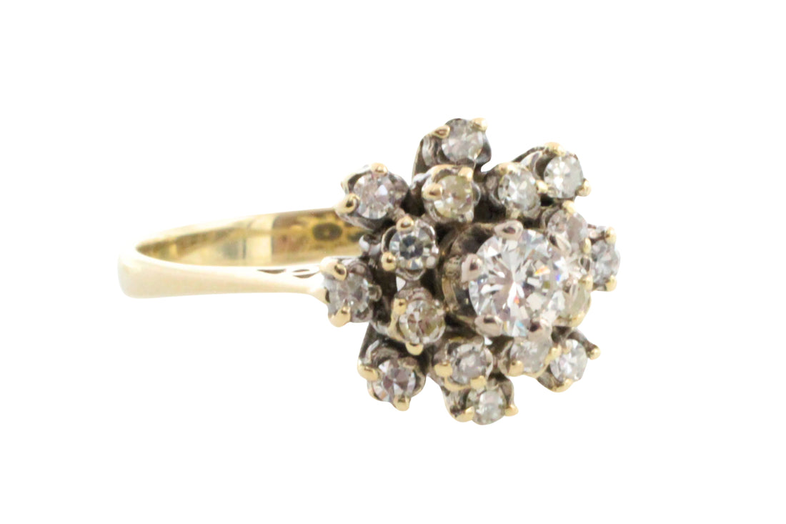 Snow flake diamond cluster ring in 14 carat gold