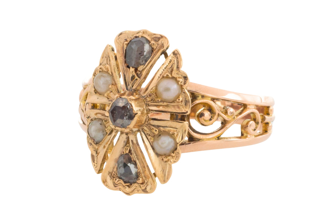Antique pearl and rose diaomond ring