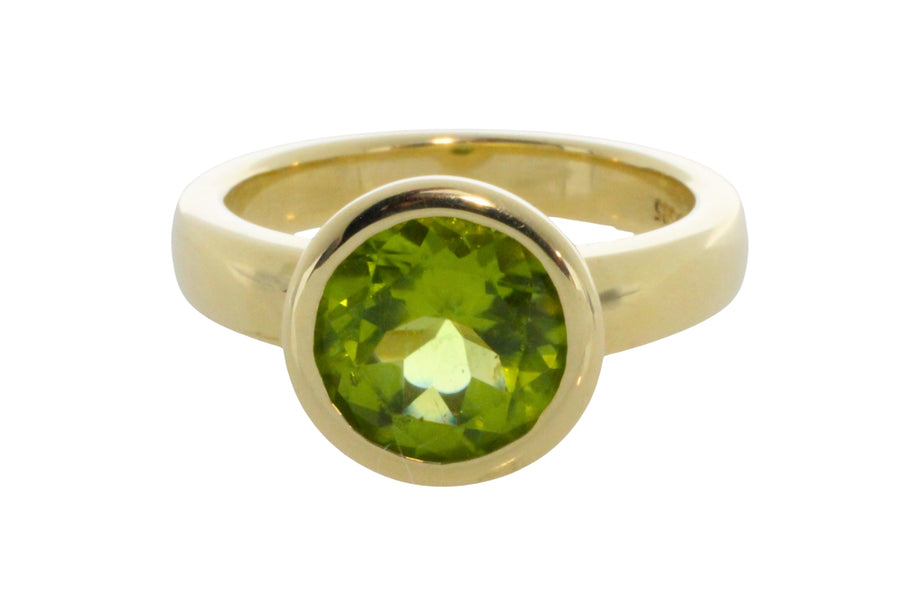 14 carat gold peridot ring-Vintage Rings-The Antique Ring Shop