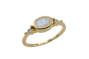 Labradorite and diamond ring in 14 carat gold