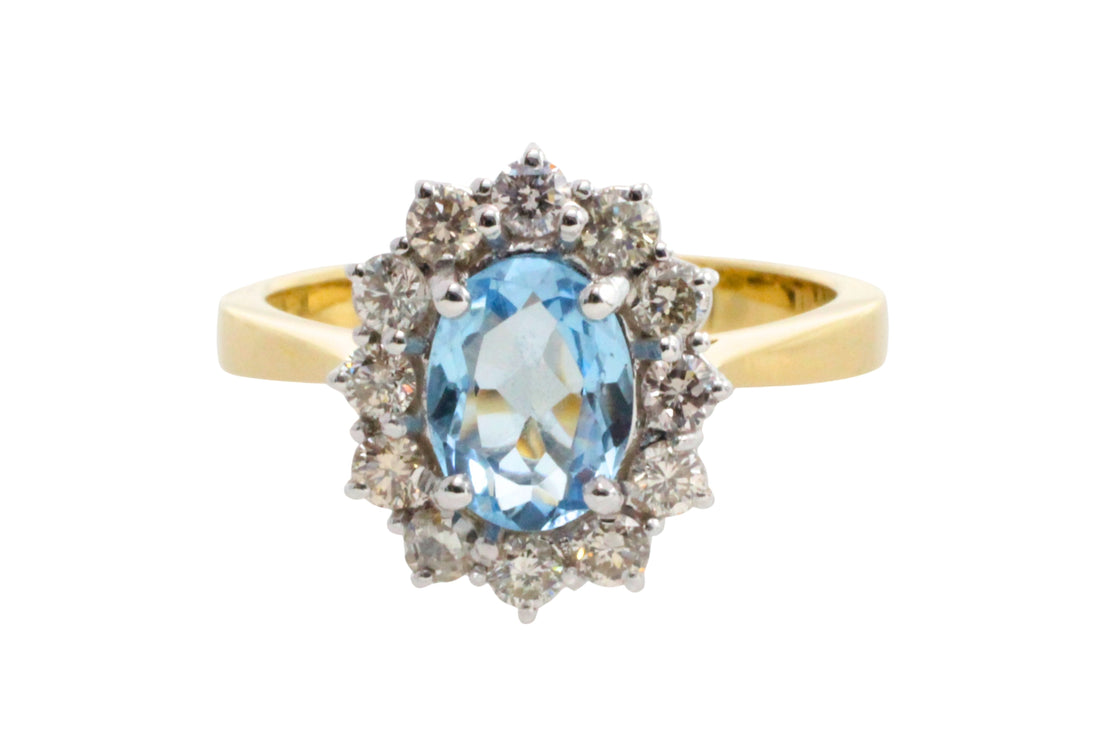 Aquamarine and diamond ring in 18 carat gold