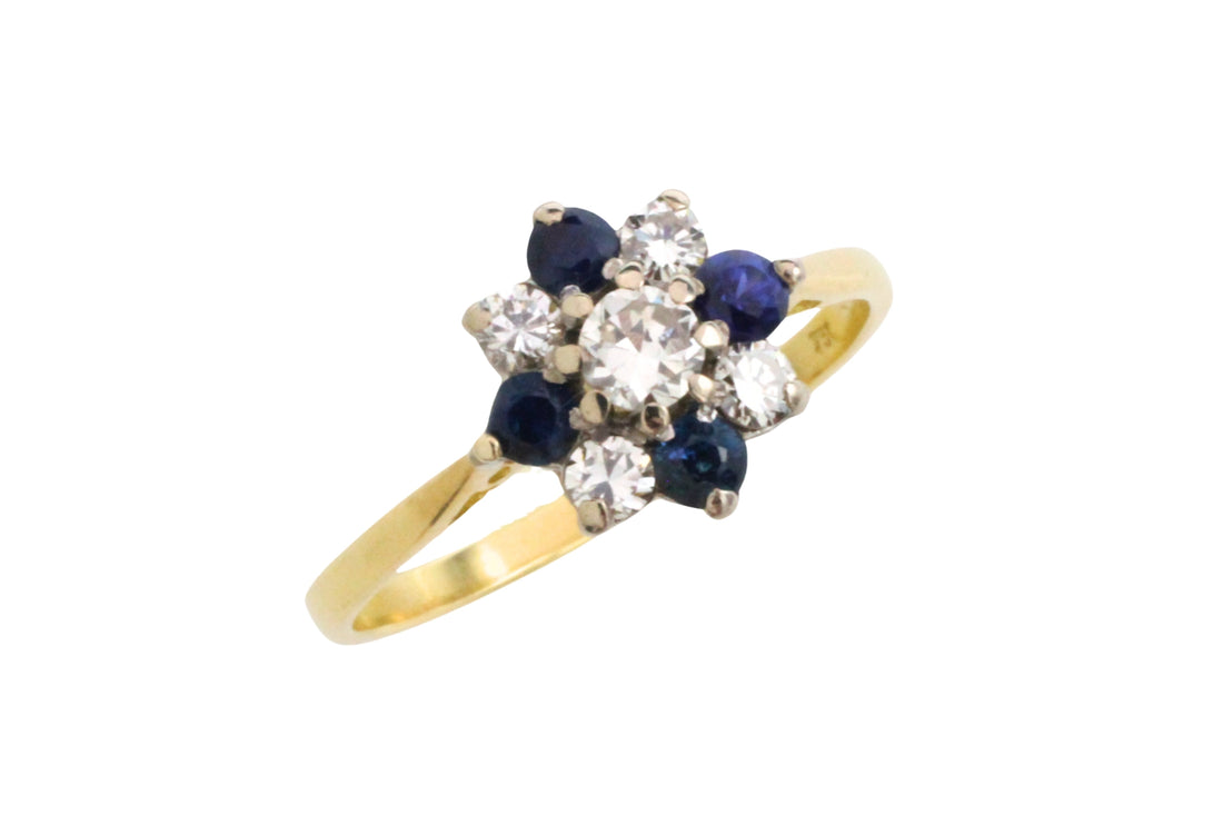 Sapphire and diamond ring in 18 carat gold