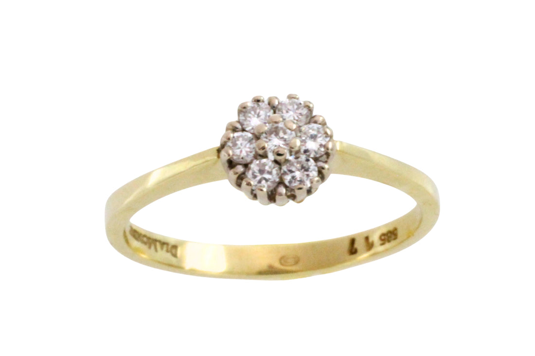 Diamond cluster ring in 14 carat gold