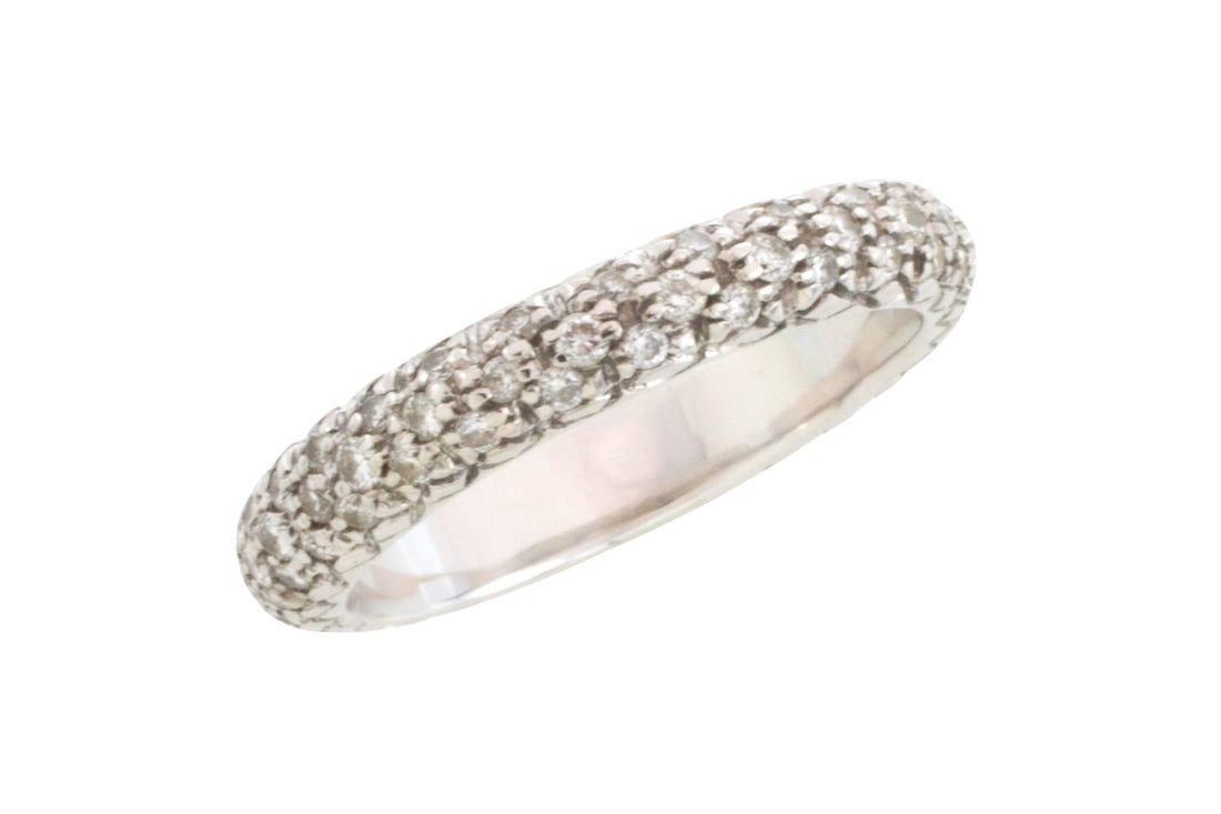 Eternity band with diamonds in 18 carat gold