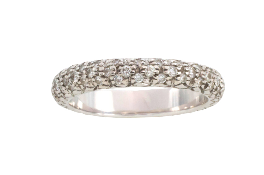Eternity band with diamonds in 18 carat gold
