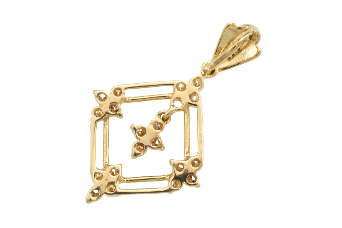 18 karaat gouden hanger met diamanten