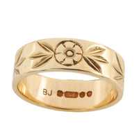 Vintage ring met bloemmotief