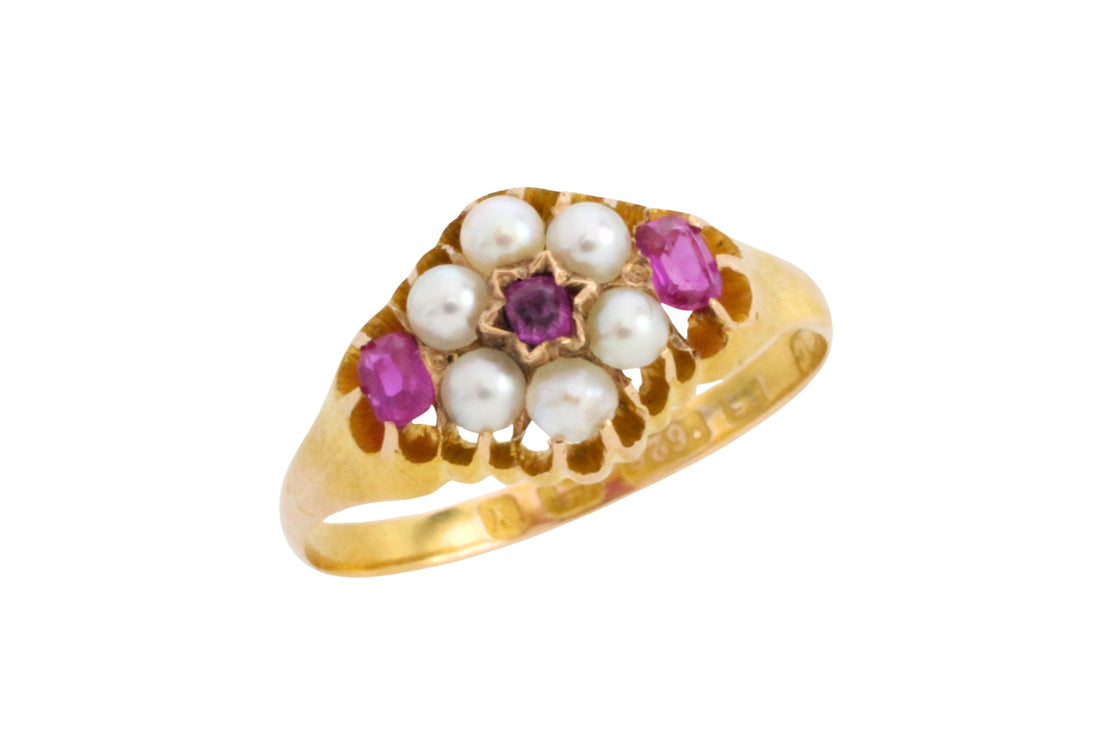 Ring met robijn en parel uit 1872