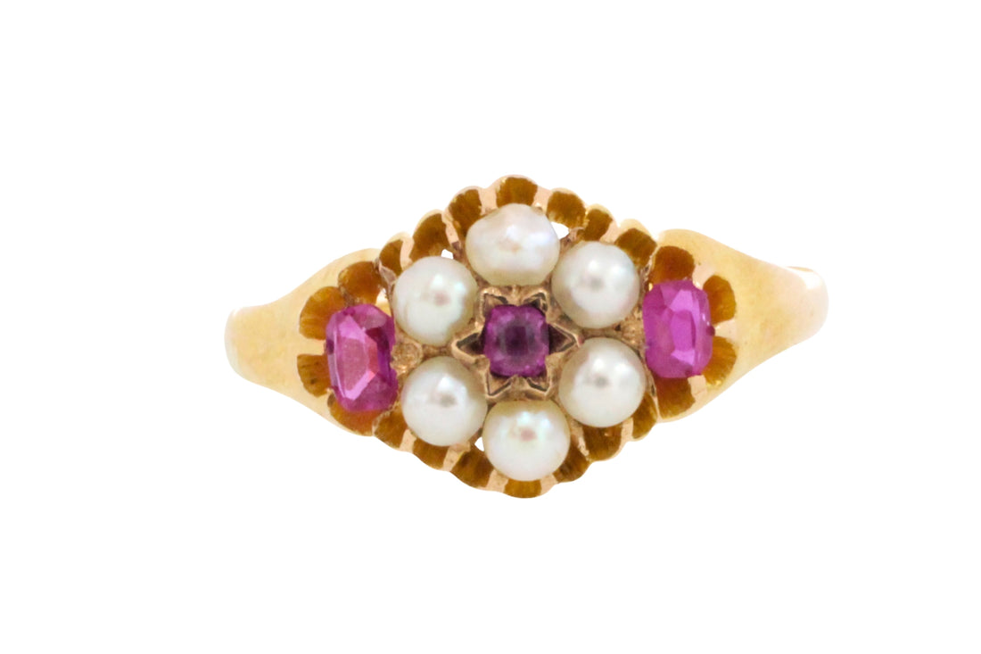 Ring met robijn en parel uit 1872