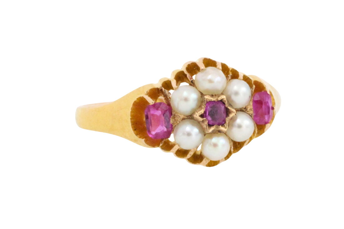 Ring met robijn en parel uit 1872