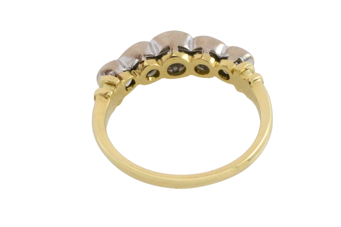 Five stone diamond ring in 18 carat gold