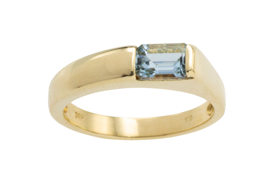 14 carat gold ring with aquamarine stone-Vintage Rings-The Antique Ring Shop