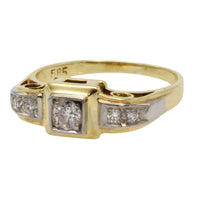 Vintage diamond ring in 14 carat gold