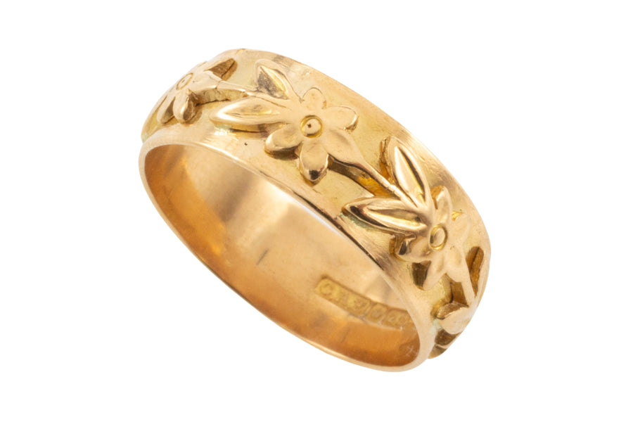 Vintage 22 carat gold band with flower motif-wedding rings-The Antique Ring Shop