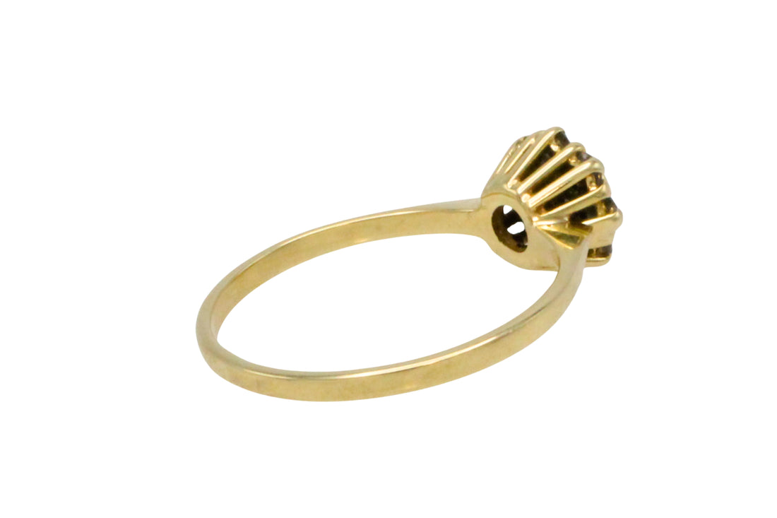 Vintage diamond cluster ring in 14 carat gold-Vintage Rings-The Antique Ring Shop