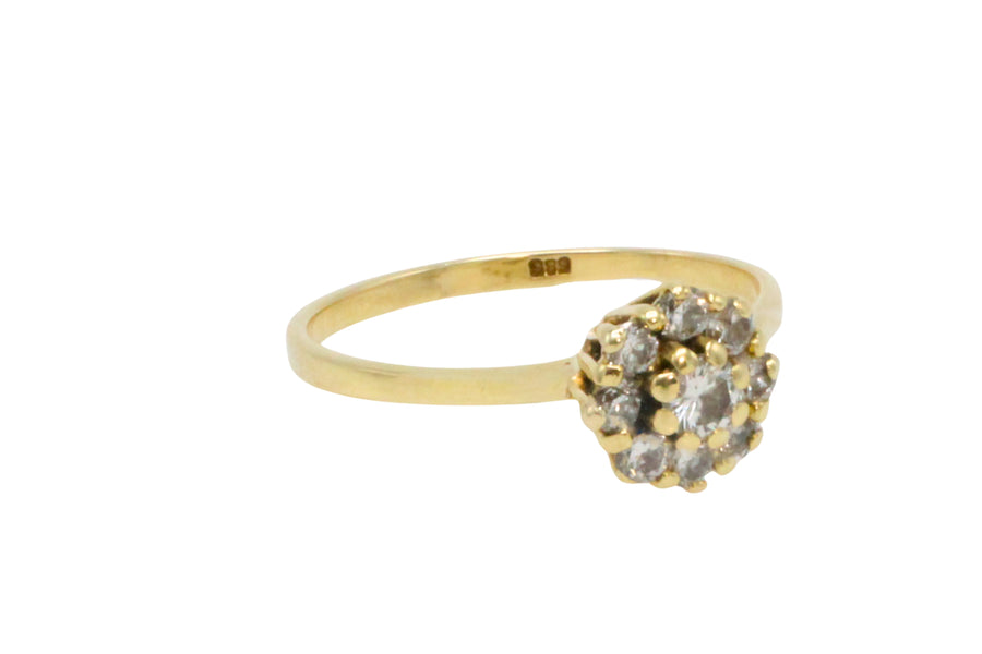 Vintage diamond cluster ring in 14 carat gold-Vintage Rings-The Antique Ring Shop