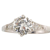 Vintage diamond ring in platinum