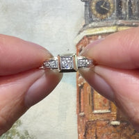 Vintage diamond ring in 14 carat gold