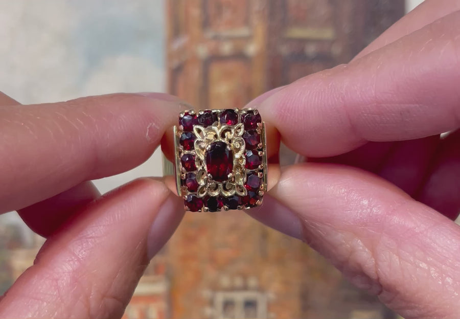 Vintage 14 karaat gouden ring met granaten