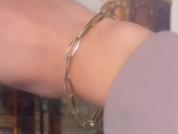 14 carat gold "forever closed" bracelet