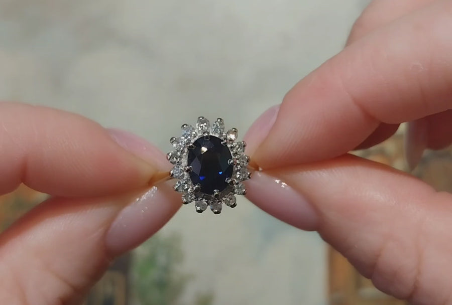 Vintage saffieren en diamanten cluster ring
