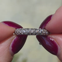 Eternity band with diamonds in 18 carat gold