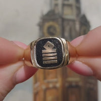 Captains signet ring in 14 carat gold