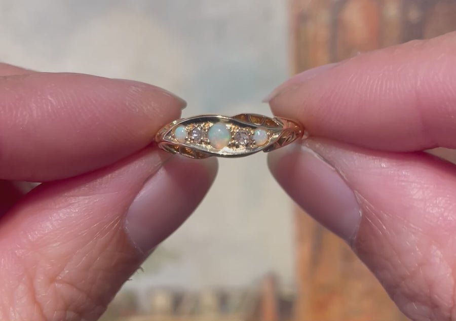 Antique opal and diamond ring from 1919