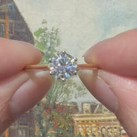 18 karaats solitair ring met een één karaat diamant