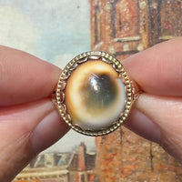 Vintage 14 carat gold Mata Biak ring