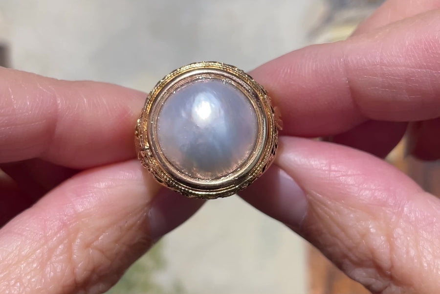 18 karaat gouden ring met een mabe parel