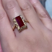 Carnelian ring in 14 carat gold