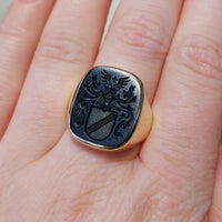 Vintage signet agate intaglio ring in 14 carat gold-gents rings-The Antique Ring Shop