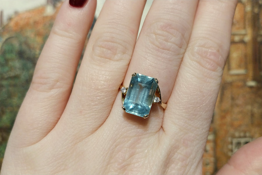 Aquamarine and diamond ring in 14 carat gold-Vintage Rings-The Antique Ring Shop