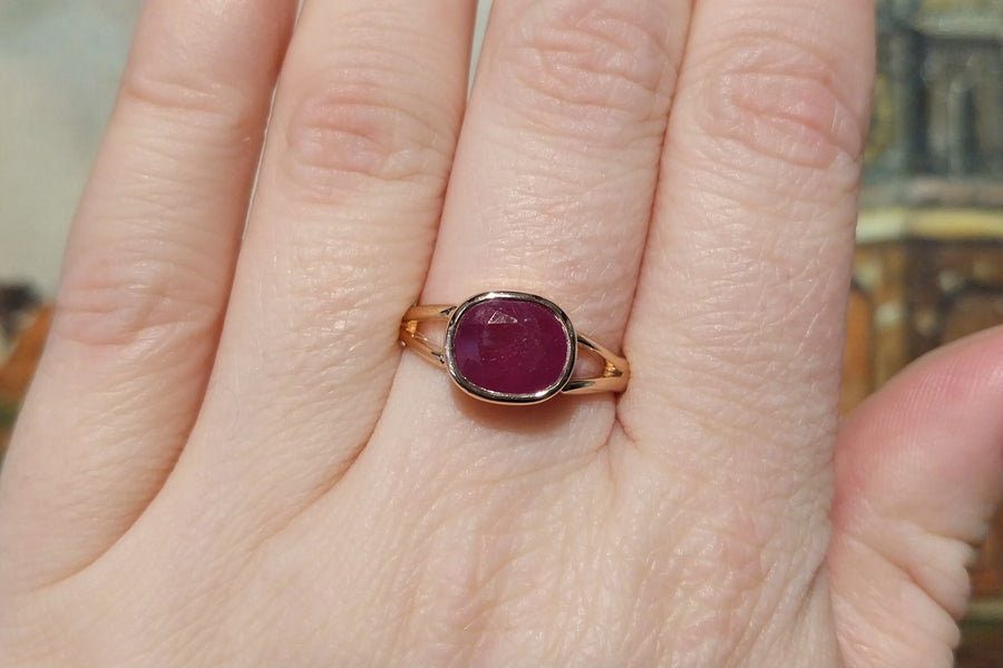 Ruby ring in 14 carat gold-Vintage Rings-The Antique Ring Shop