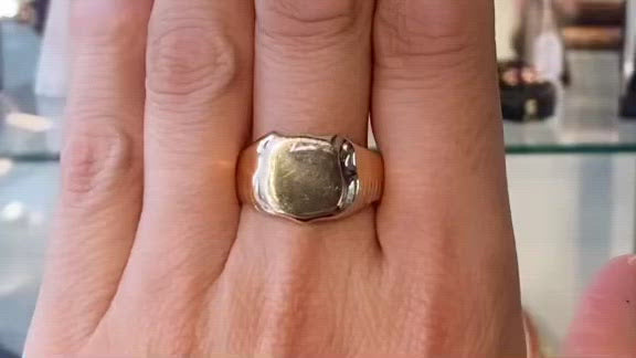 Antique 14 carat gold signet ring